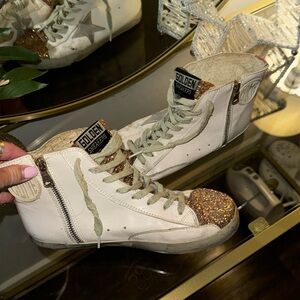 Glitter tennis shoes